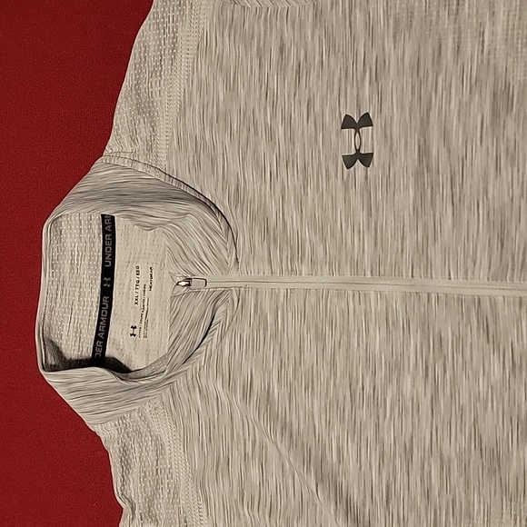 Under Armour Heatgear 1/4 zip XXL - Picture 2 of 2